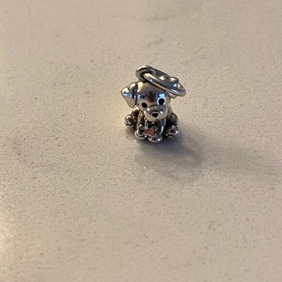 Pandora Silver Labrador Puppy Charm - Picture 2 of 5